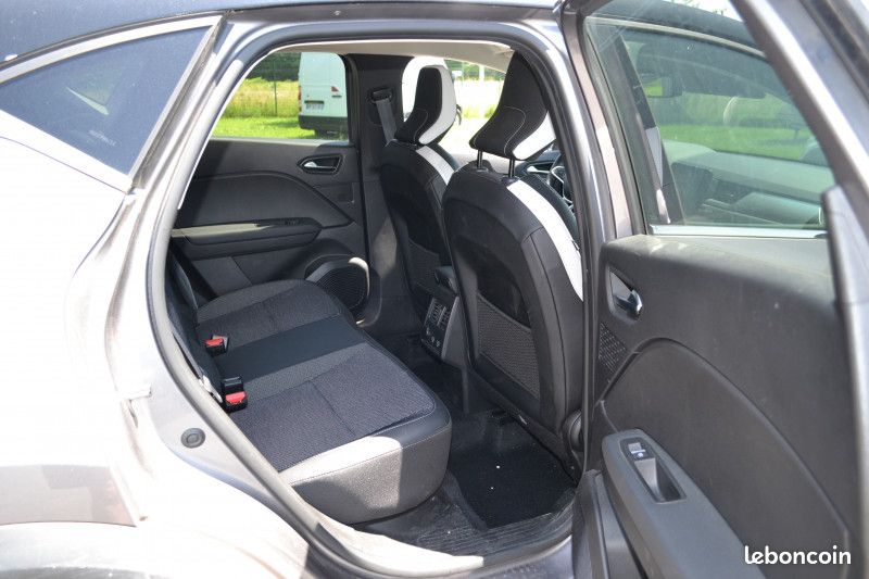 Renault CAPTUR II 1.0 TCE 90CH INTENS -21 (image 7)