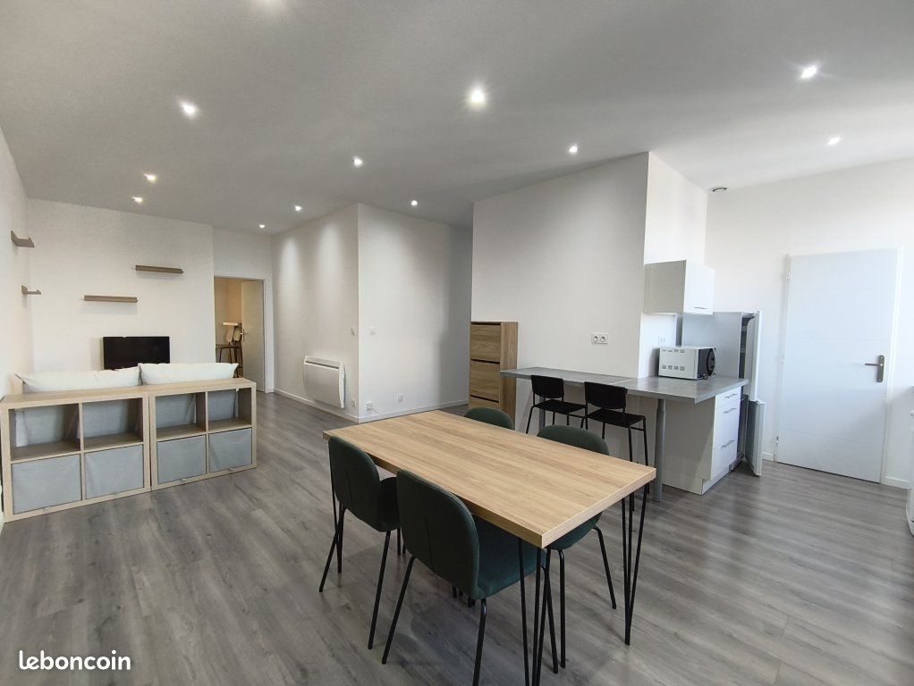 Appartement 2 pièces 53 m² · à Saint-Étienne · 53 m² · 550 €