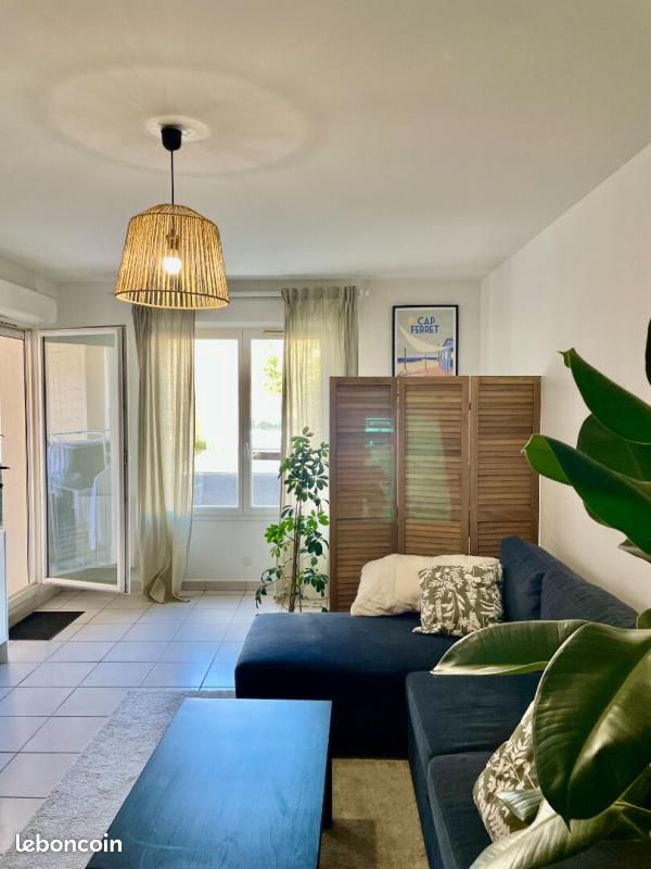 Appartement 2 pièces 43 m² · à Bordeaux · 43 m² · 243 800 €