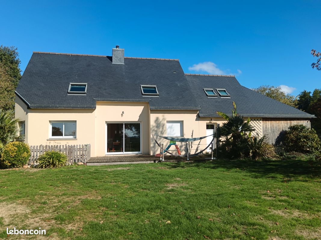 Maison 7 pièces 148 m² · à Yvignac-la-Tour · 148 m² · 283 000 €