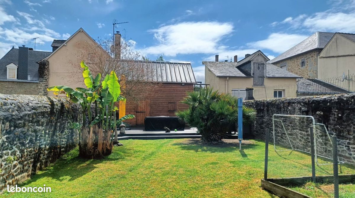 Maison 6 pièces 125 m² · à Mayenne · 125 m² · 1 200 €/mois