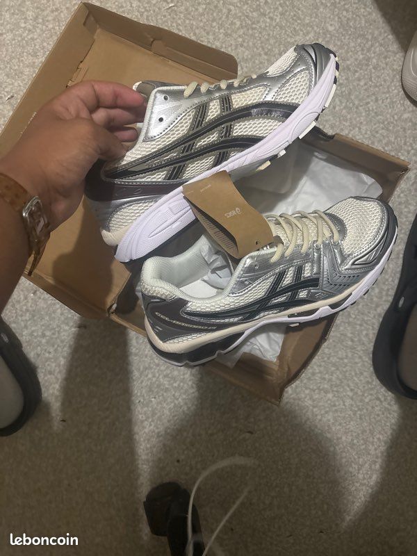 Asics gel kayano 14 (image 4)