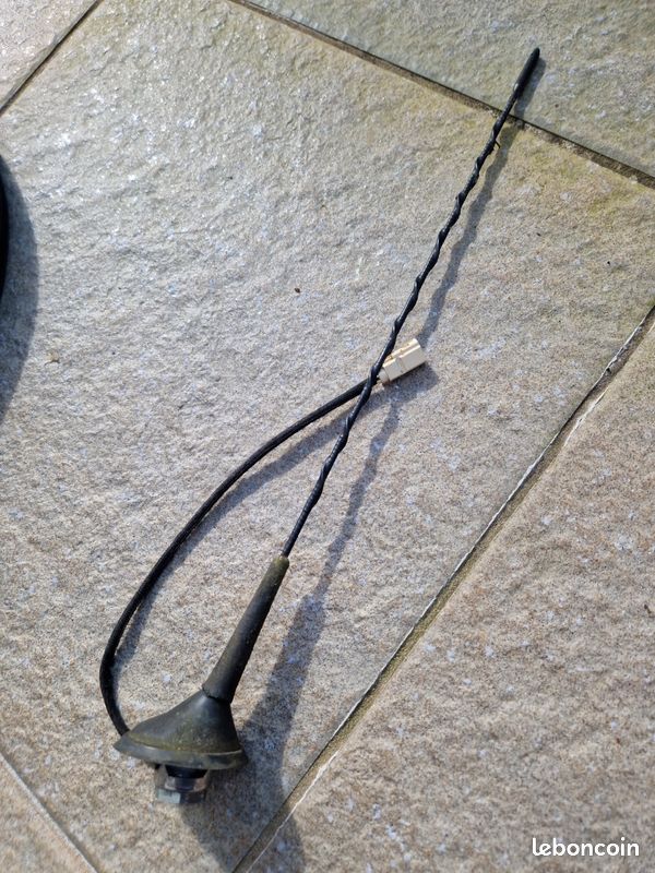 Antenne De Toit Noir 40cm Pour Renault Trafic - Référence RPS 708344, Neuf Dans Son Emballage