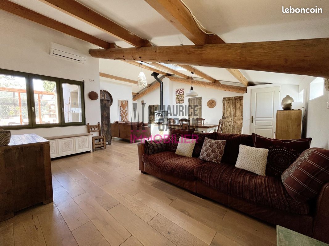 Appartement 4 pièces 110 m² · à Châteauneuf-de-Gadagne · 110 m² · 360 000 €