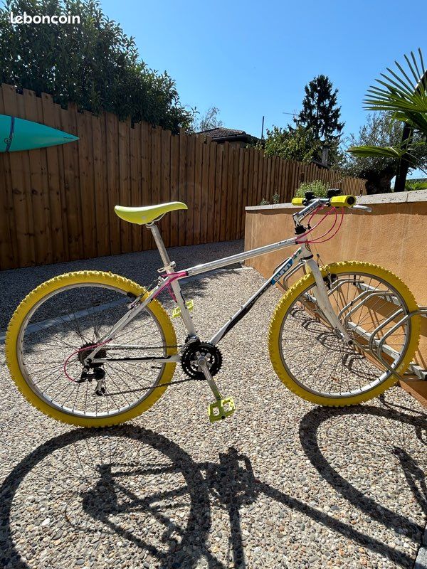 Paire De Bouchons Anti-poussière De Bras De Manivelle Vintage Sakae Sr