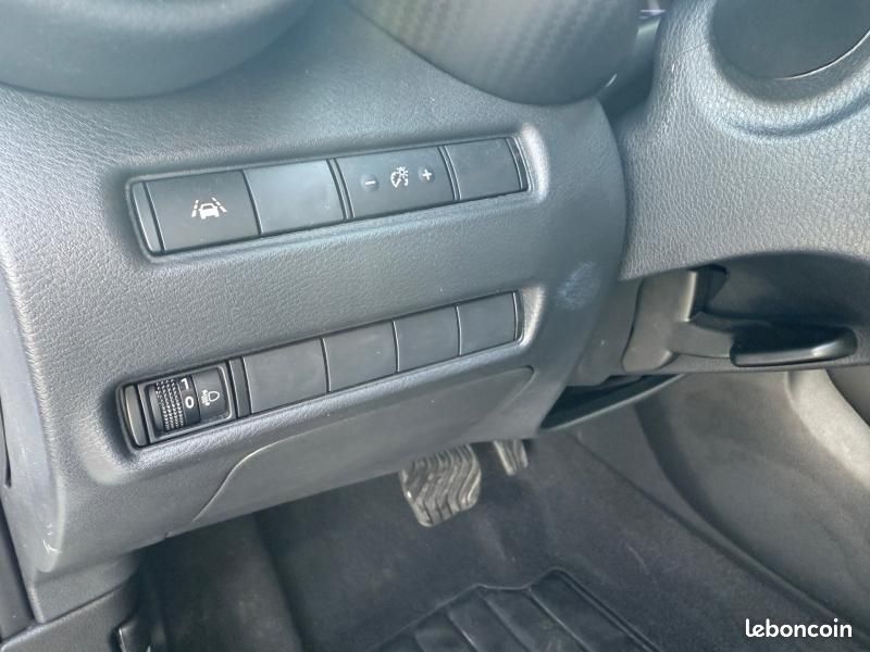 Nissan Juke 1.6 Hybrid 143ch N-Connecta 2023.5 (image 13)