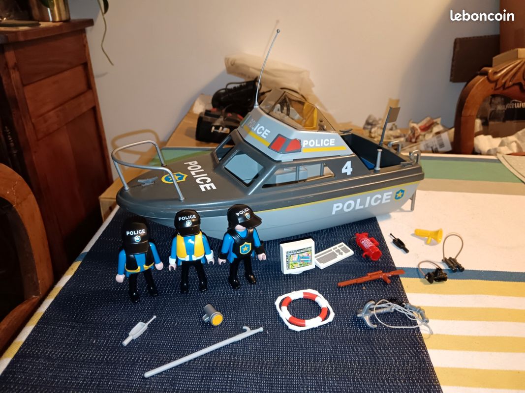 Playmobil Bateau de police (image 1)