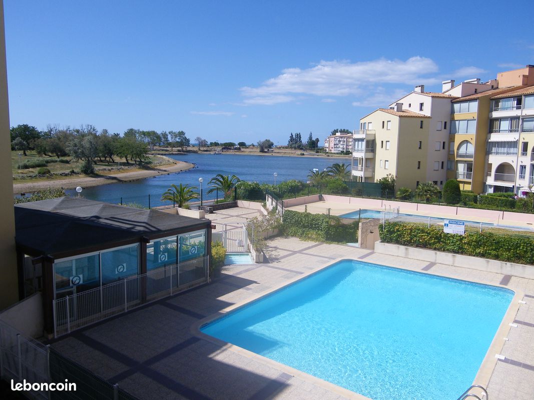 Parking 3 pièces 35 m² · à Agde · 35 m² · 145 000 €