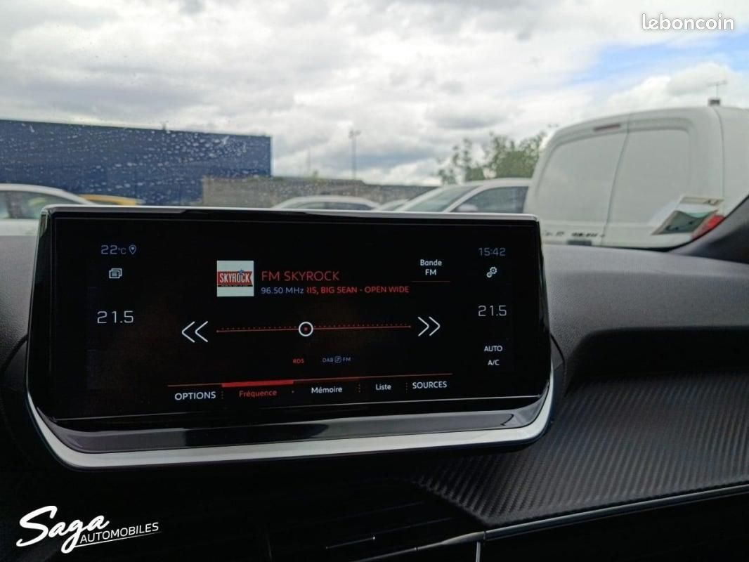 Peugeot 2008 BlueHDi 130 S&S EAT8 Allure (image 23)