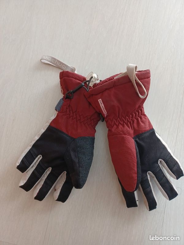 Gants Quechua fille 10 Ans très bon état (image 2)