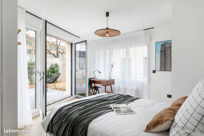 Appartement 1 pièce 20 m² · à Massy · 20 m² · 1 200 €/mois