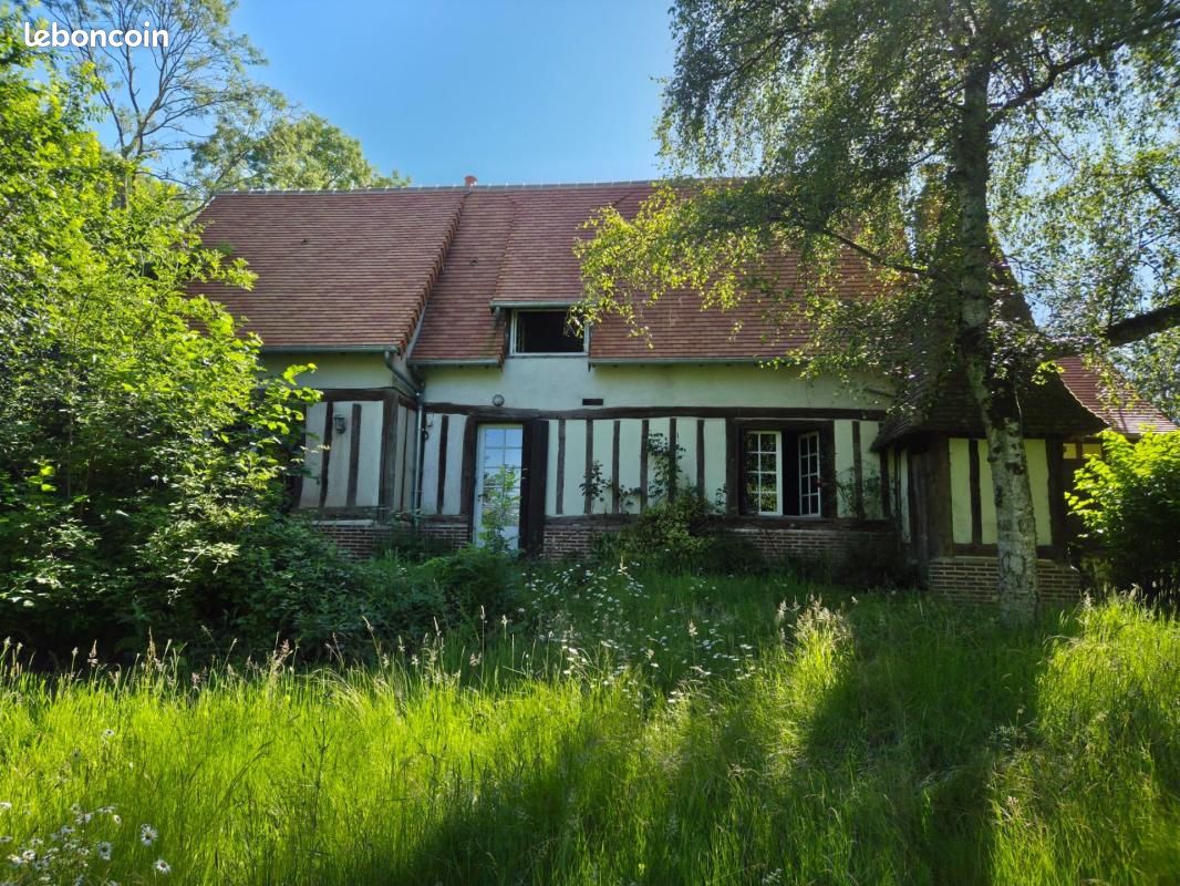 Maison 8 pièces 196 m² · à Bailleul-la-Vallée · 196 m² · 399 000 €