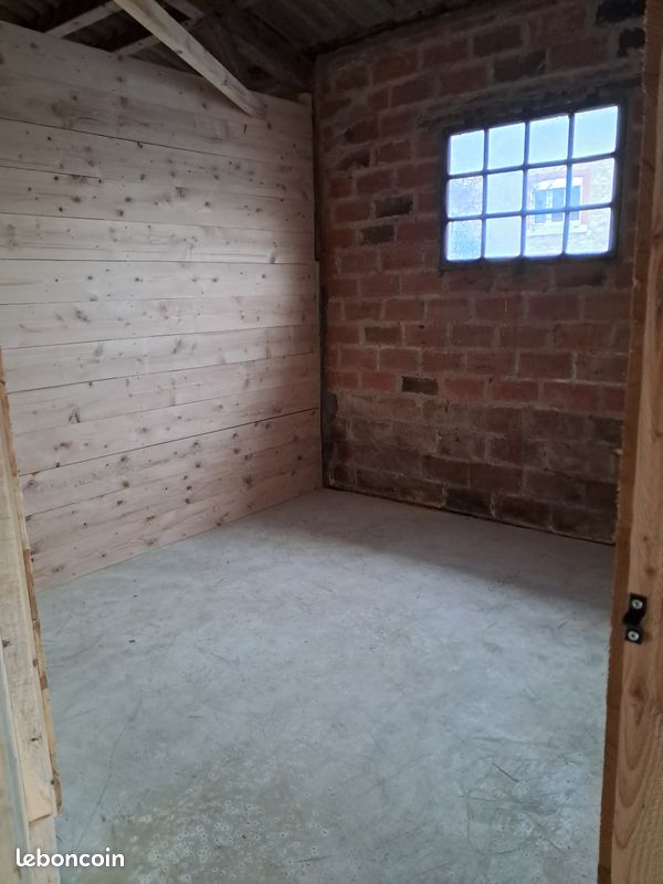 Box a louer au centre de Sorèze · 81 €/mois