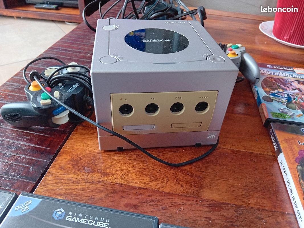 Gamecube + 15 jeux (image 1)