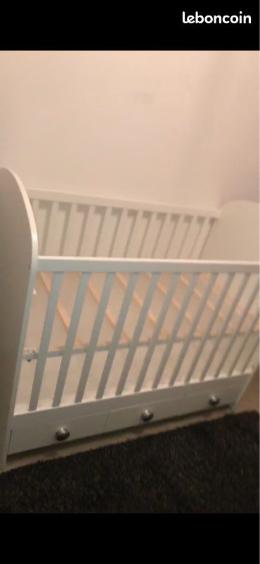 Lit bébé IKEA (image 1)