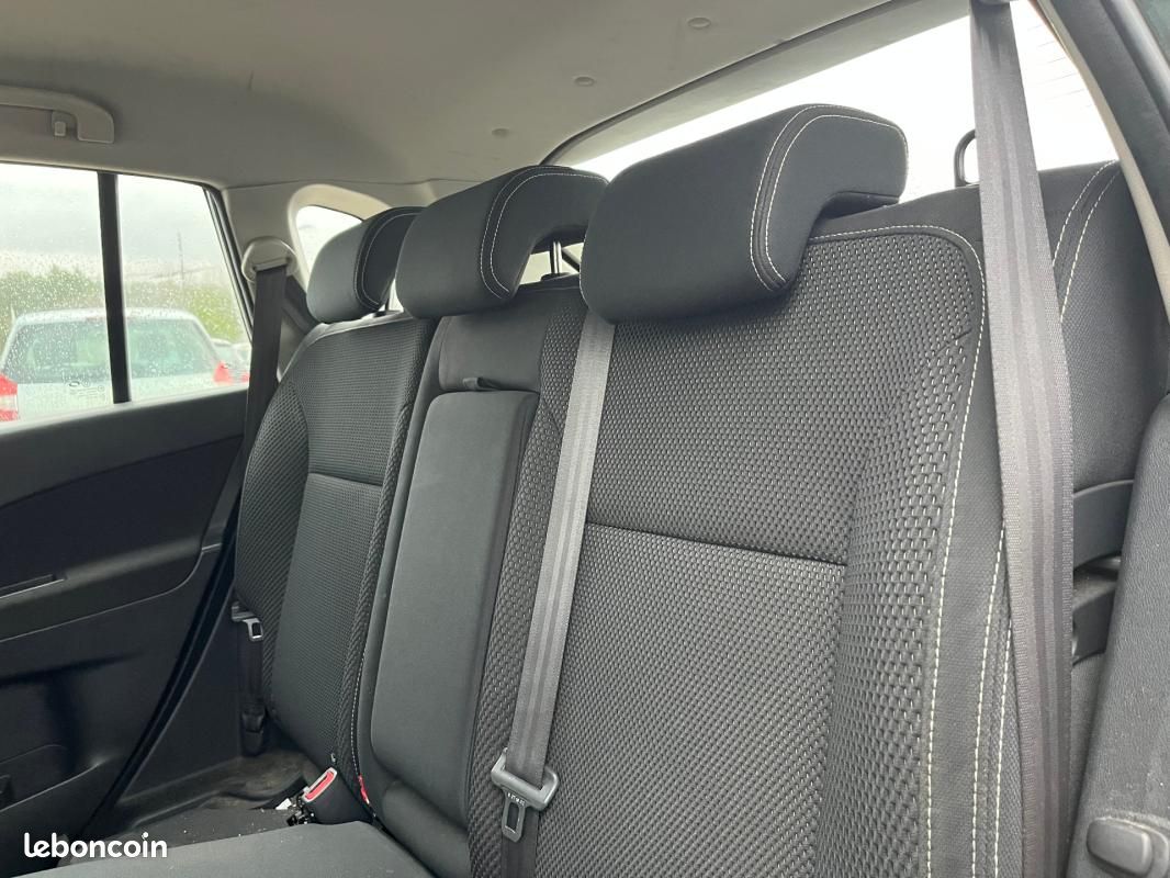 Renault Koleos 2.0 dCi 150 4x4 FAP Carminat Euro 5 (image 8)