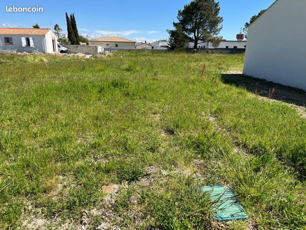 Terrain 1 760 m² Arvert