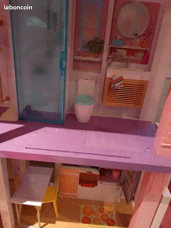 Lot maison de barbie + voiture Barbie Extra (image 5)