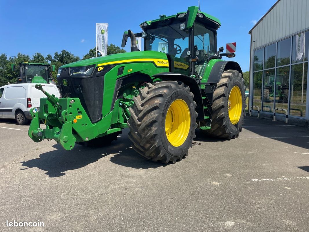 John Deere 8R370 (image 3)