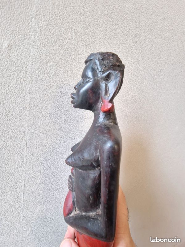 Statue africaine ancienne en bois sculpté – pièce artisanale vintage 31 cm déco ethnique (image 11)