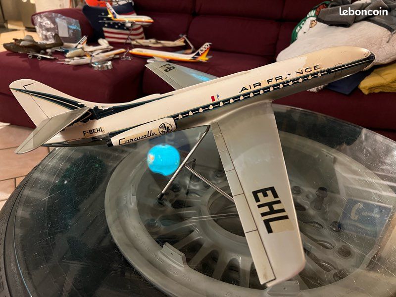 Ancien Jouet Avion à Friction Mont Blanc Caravelle Artois Air France F-BHRA – Tôle