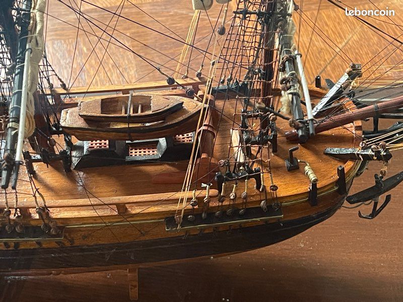 Maquette bateau bois ancien - Le Bounty (image 9)
