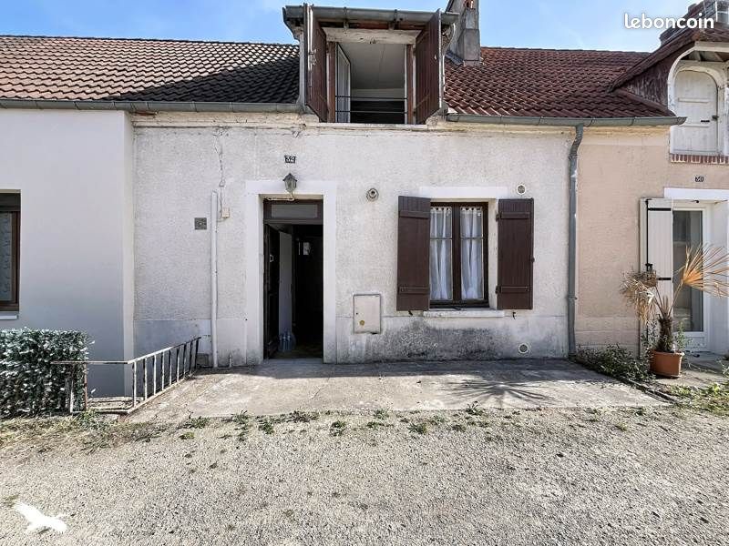 Maison 2 pièces 45 m² · à Allouis · 45 m² · 50 000 €