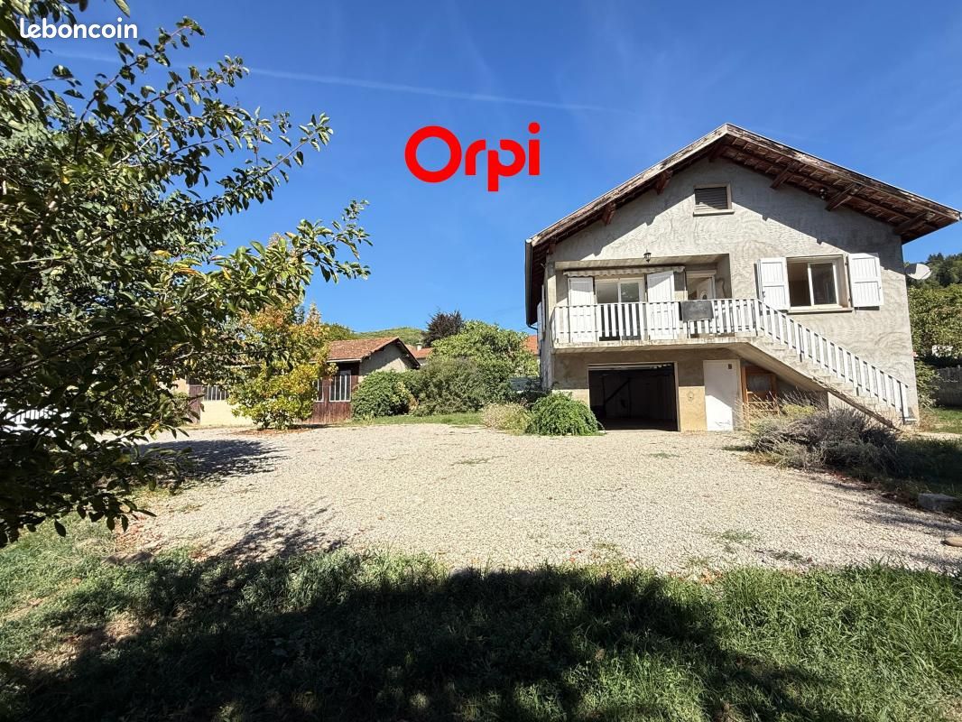 Maison 4 pièces 80 m² · à Bévenais · 80 m² · 357 000 €