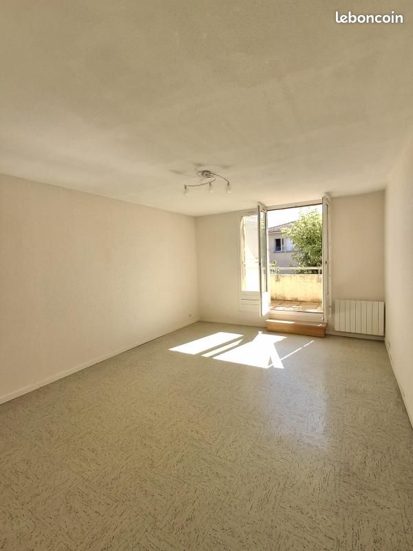 Appartement 2 pièces 56 m² · à Estrablin · 56 m² · 636 €/mois