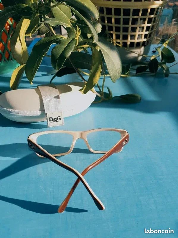Dolce Gabbana Italie DG monture lunette de vue très bon état - Main Image