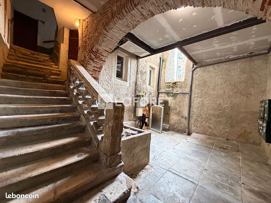 Appartement 3 pièces 65 m² · à Cahors · 65 m² · 98 000 €