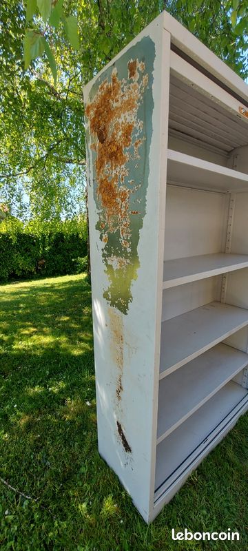 Amoire à rideau (image 2)