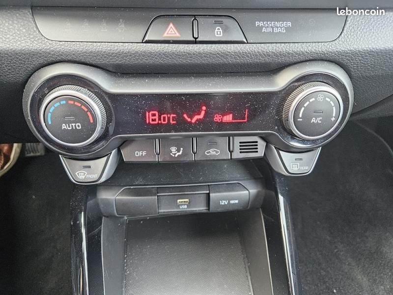 Kia Stonic 1.0 T-GDi 100ch Active DCT7 (image 17)