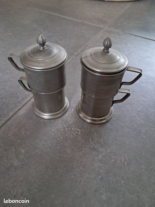 Lot de 2 cafetières individuelles vintage (image 1)