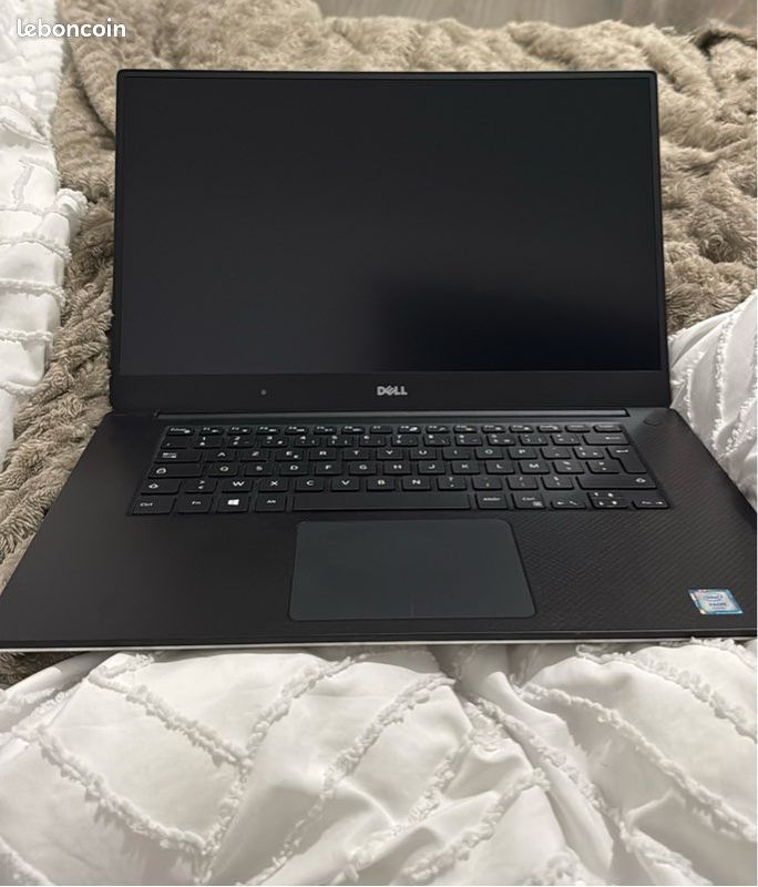 Dell Precision 5520 (image 1)