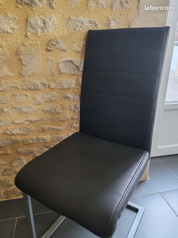 Chaises (image 2)