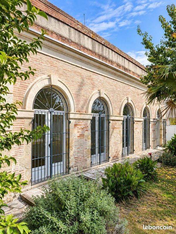 Maison 7 pièces 168 m² · à Agen · 168 m² · 359 000 €
