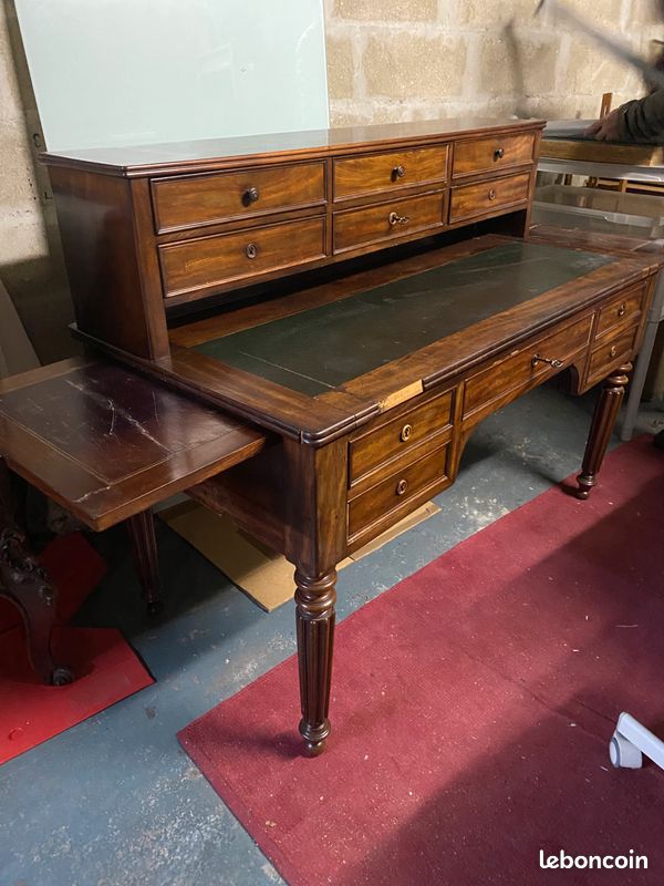 Bureau ancien (image 1)