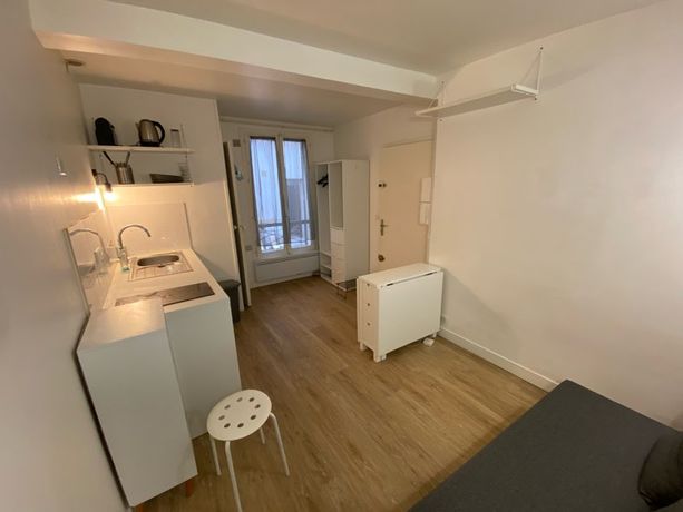 Appartement 1 pièce(s) 15 m²à vendre Paris-17e-arrondissement