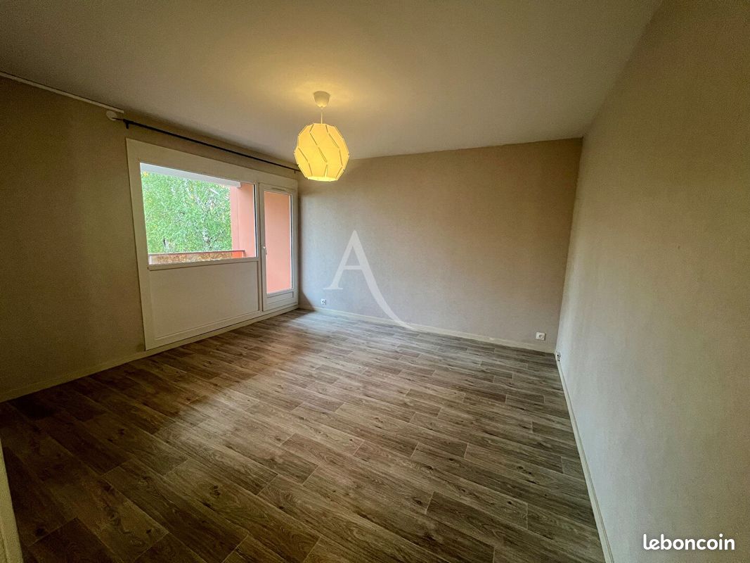 Appartement 2 pièces 52 m² · à Saint-Jean-de-Braye · 52 m² · 650 €/mois