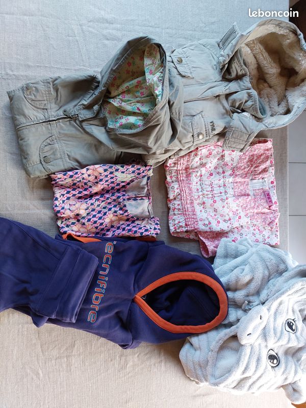Lot vêtements fille 10 ans (image 1)