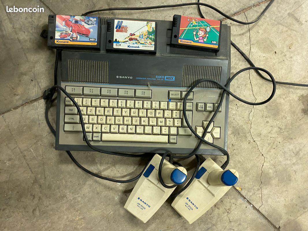 Vends Vintage Sanyo PHC-28L MSX 64KB (image 1)