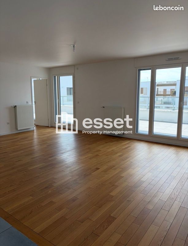 Appartement 5 pièces 111 m² · à Rueil-Malmaison · 111 m² · 2 769 €