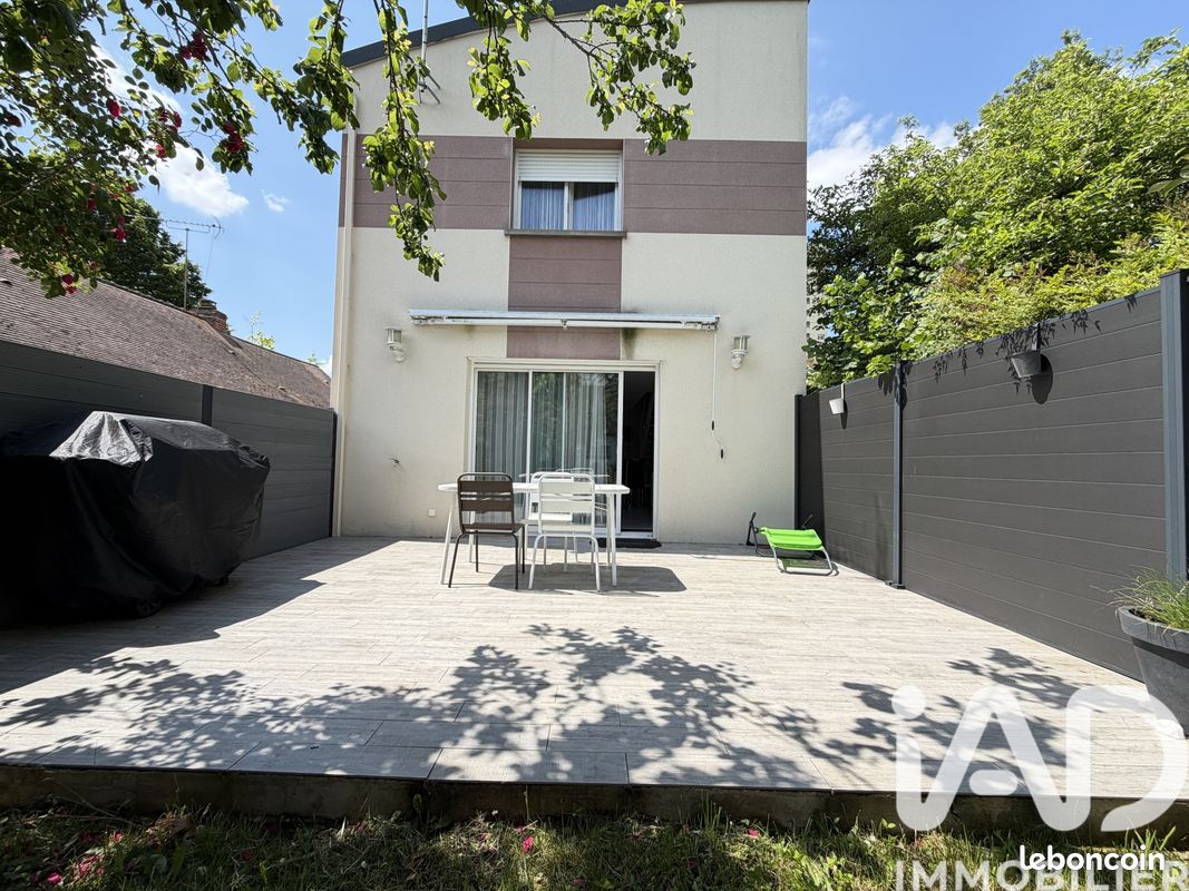 Maison 4 pièces 110 m² · à Coulaines · 110 m² · 270 000 €