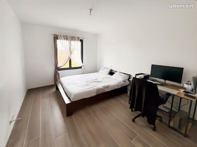 Maison 5 pièces 246 m² (image 11)