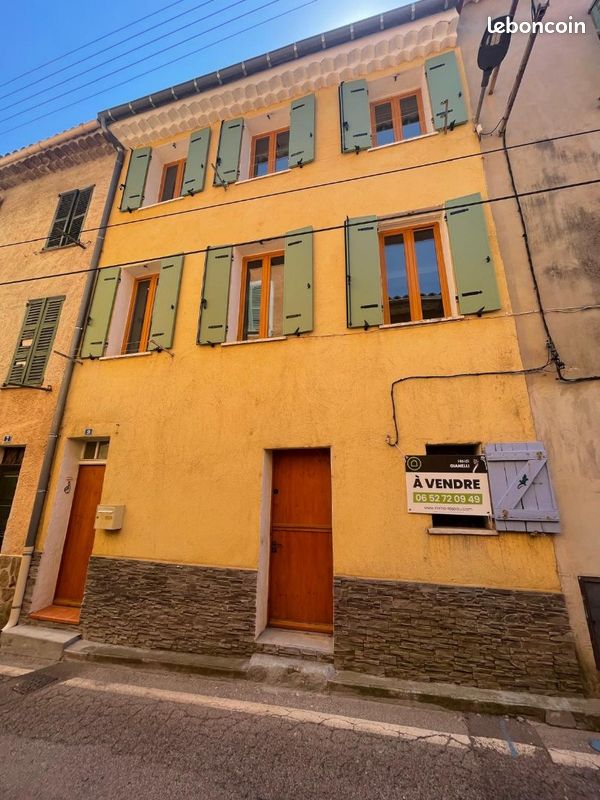Maison 3 pièces 68 m² · à Gonfaron · 68 m² · 170 000 €