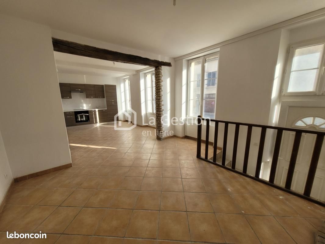 Appartement 2 pièces 43 m² · à Trie-Château · 43 m² · 590 €