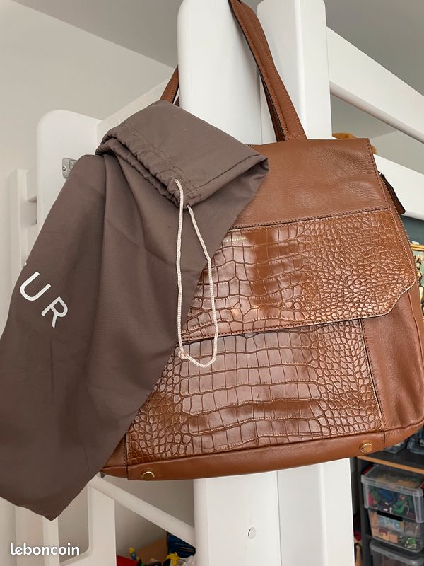 Vente sac à main porte épaule le tanneur peut contenir un pc