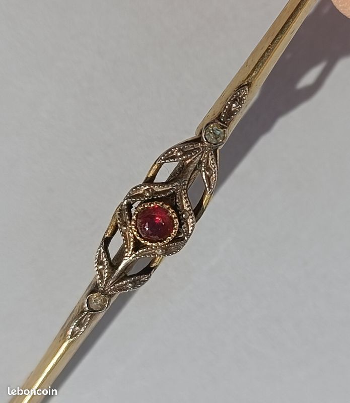 Broche Barrette Vintage Plaquée Or Avec Rubis - Bijou Ancien De 1973, Parfait état