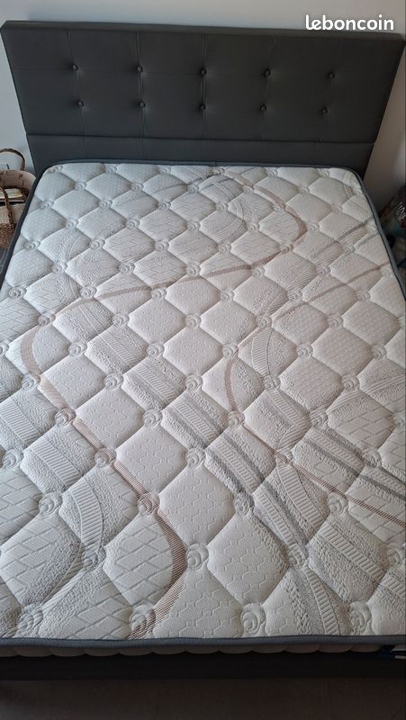 Lit et matelas 2 personnes neuf (image 1)